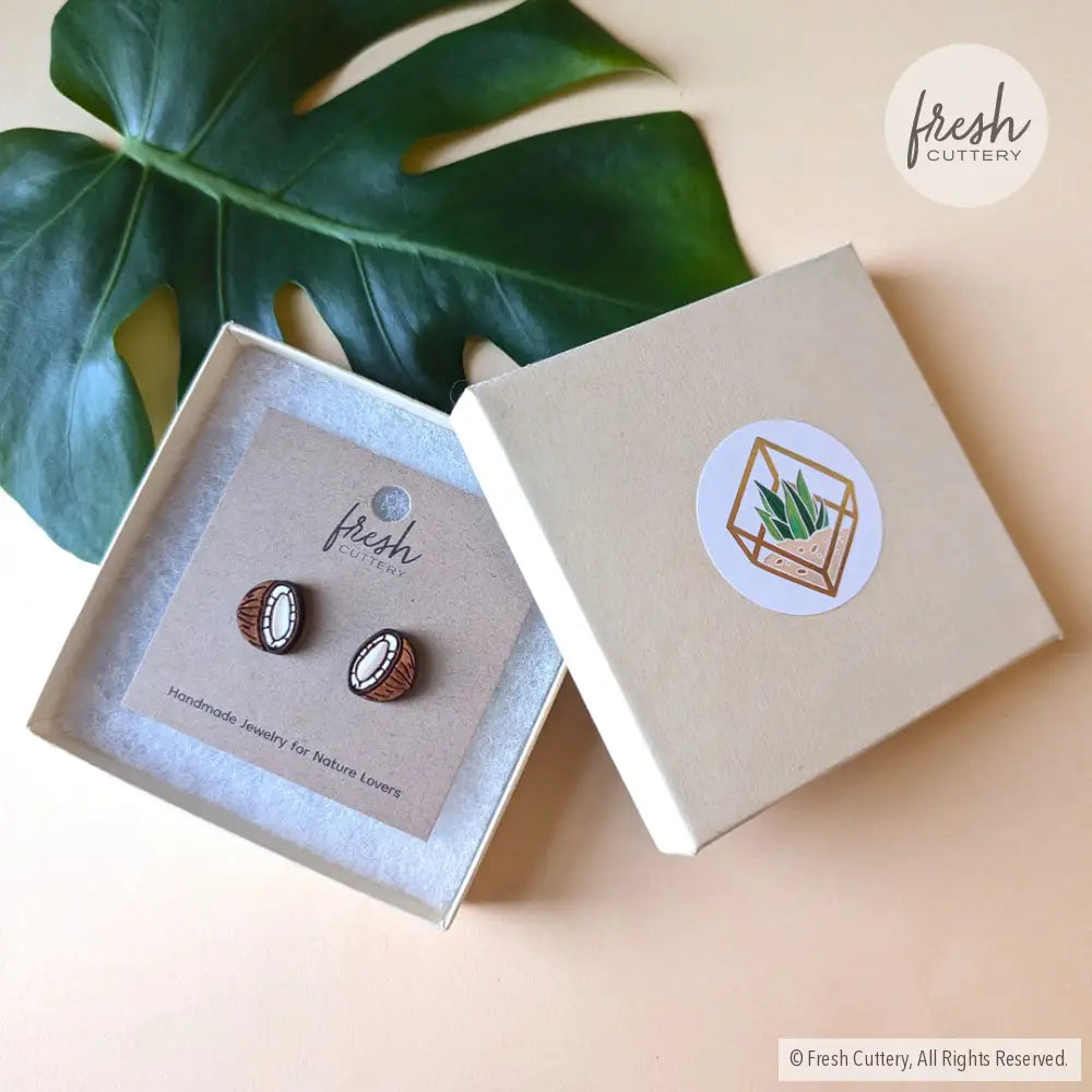 Coconut Studs