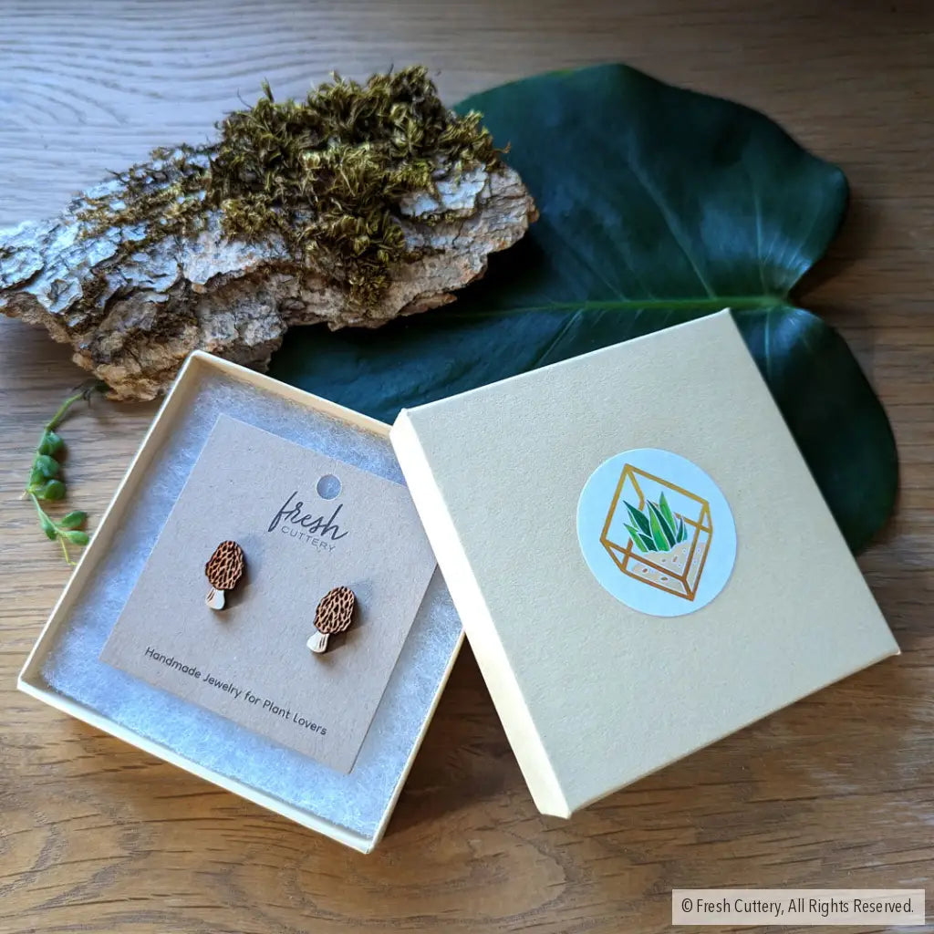 Morel Mushroom Studs