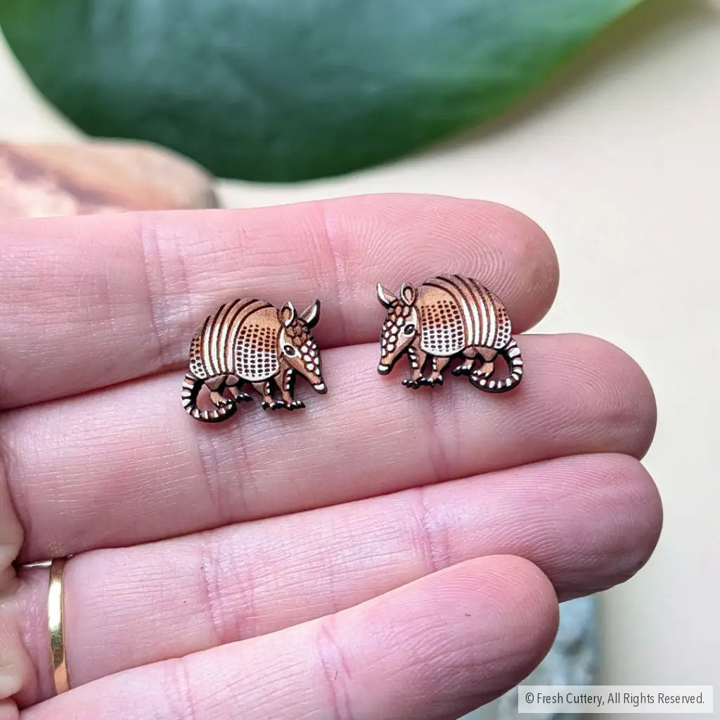 Armadillo Studs - Studs