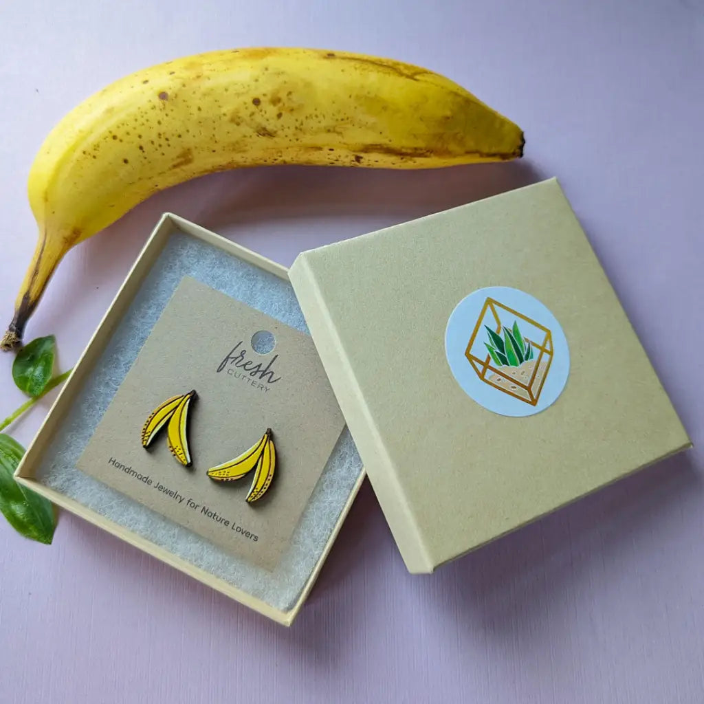 Banana Studs