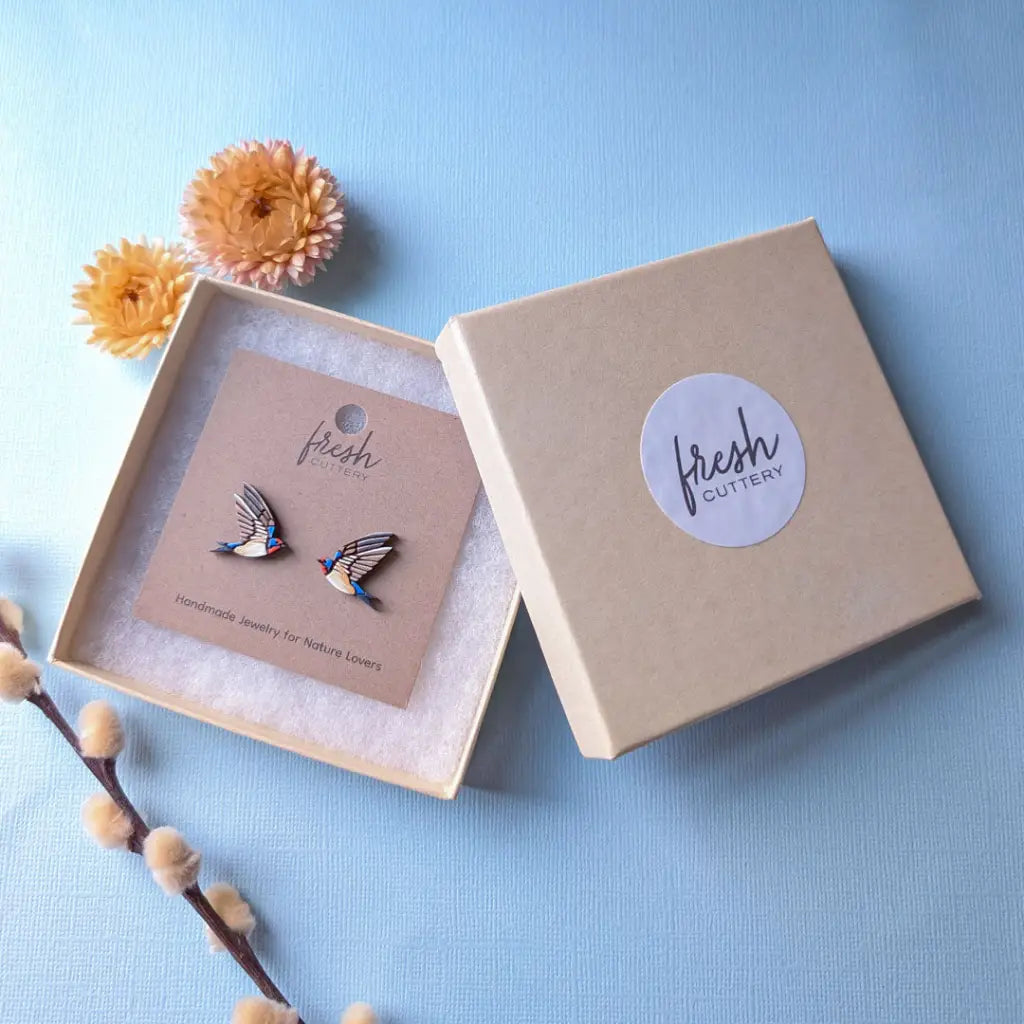 Barn Swallow Studs Studs