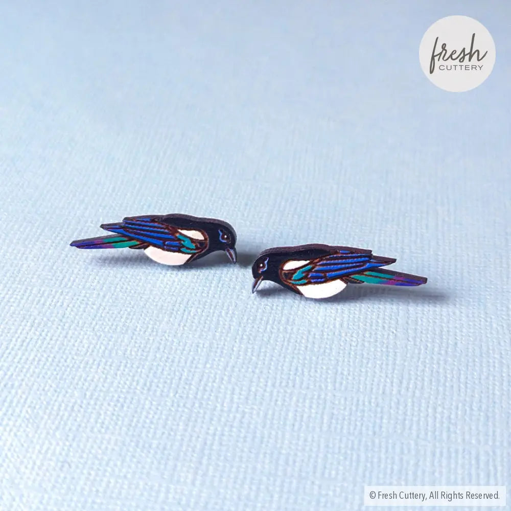 Black-Billed Magpie Studs