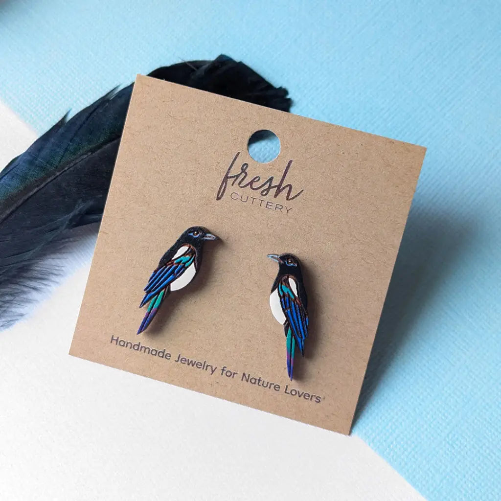 Black-Billed Magpie Studs