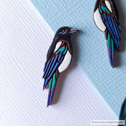 Black-Billed Magpie Studs