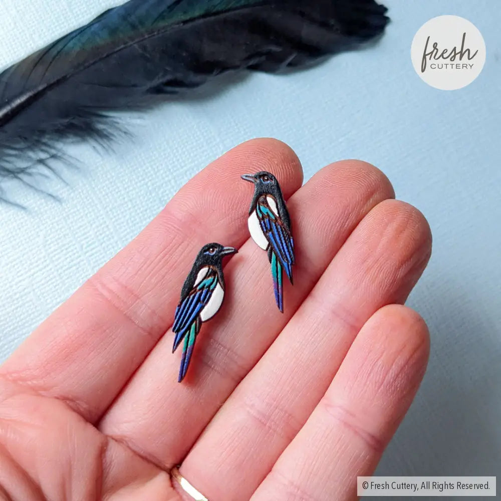 Black-Billed Magpie Studs