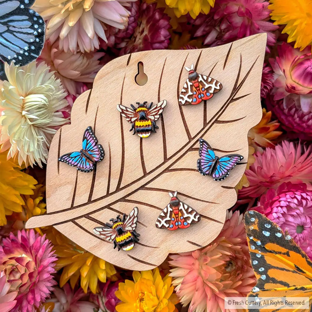 Build-Your-Own Bug Lovers Stud Set - Studs