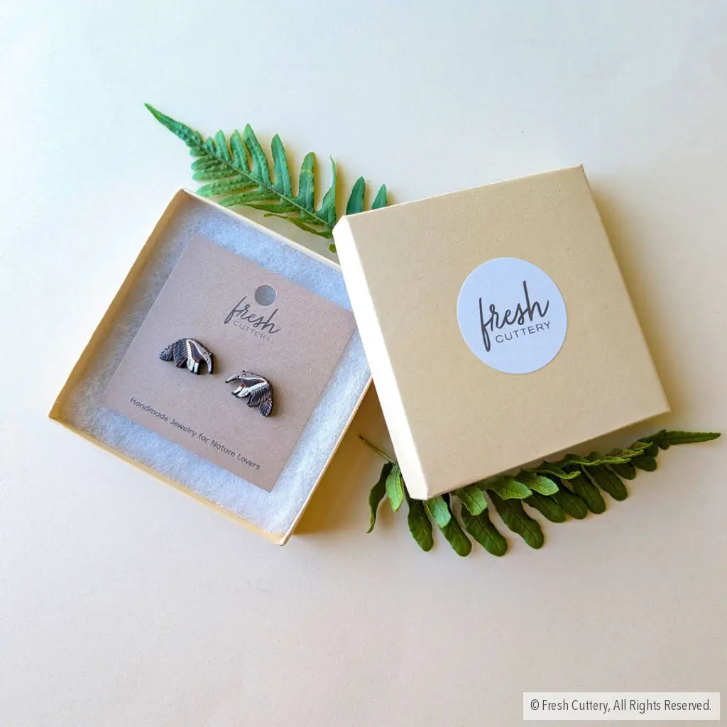 Giant Anteater Studs Studs