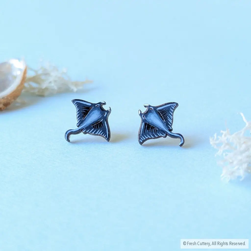 Manta Ray Studs - Studs