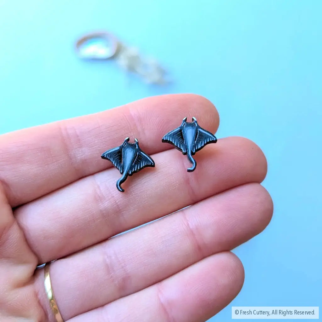 Manta Ray Studs - Studs