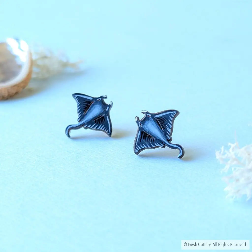 Manta Ray Studs - Studs