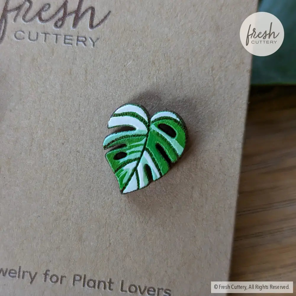 Monstera Albo Studs