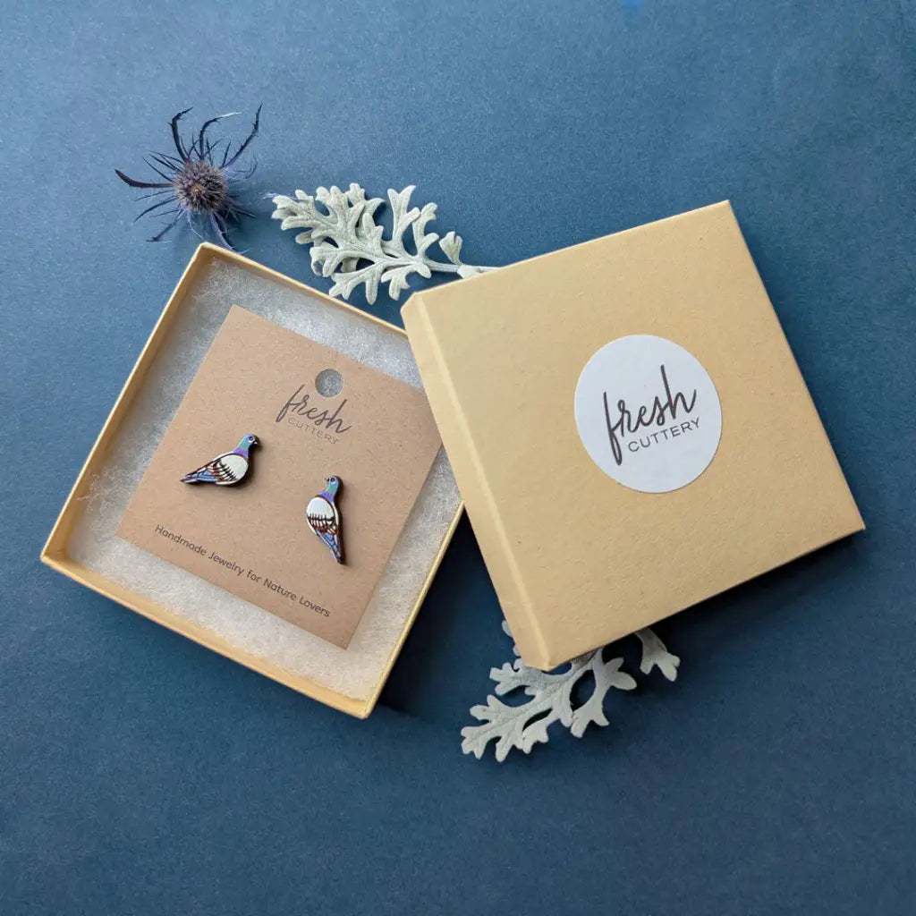 Pigeon Studs Studs