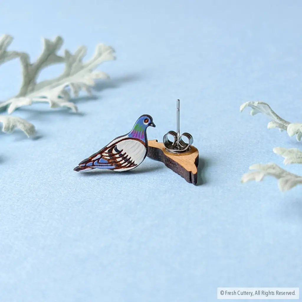 Pigeon Studs Studs
