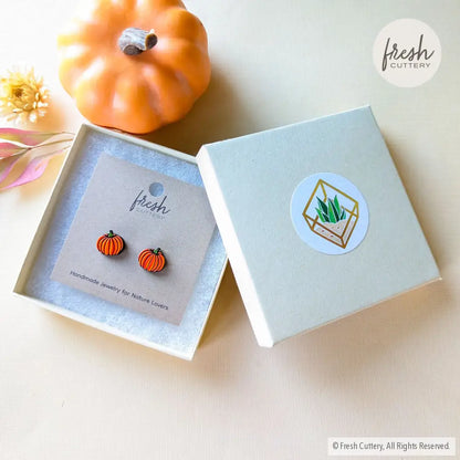 Pumpkin Studs