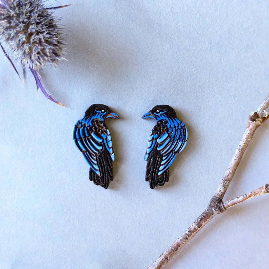 Raven Studs