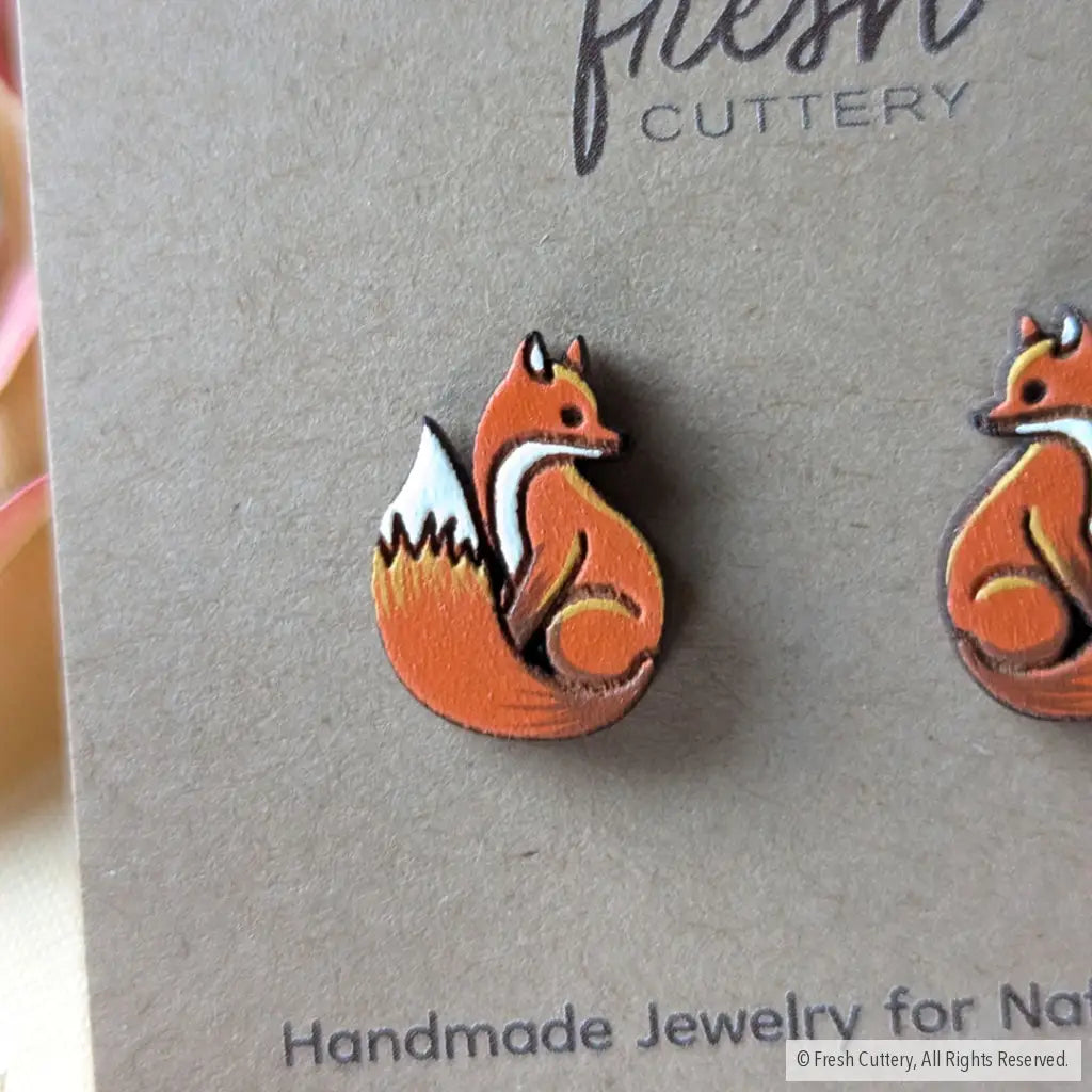 Red Fox Studs