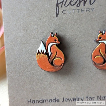 Red Fox Studs