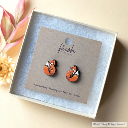 Red Fox Studs