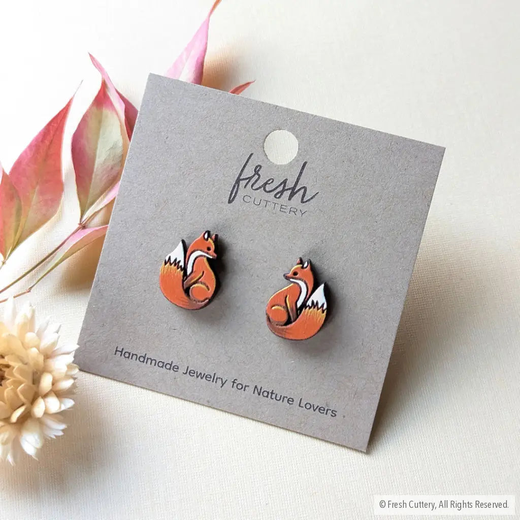 Red Fox Studs