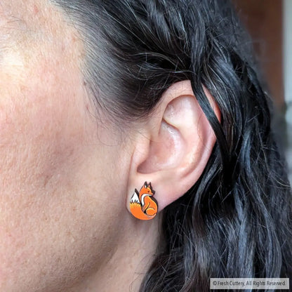 Red Fox Studs