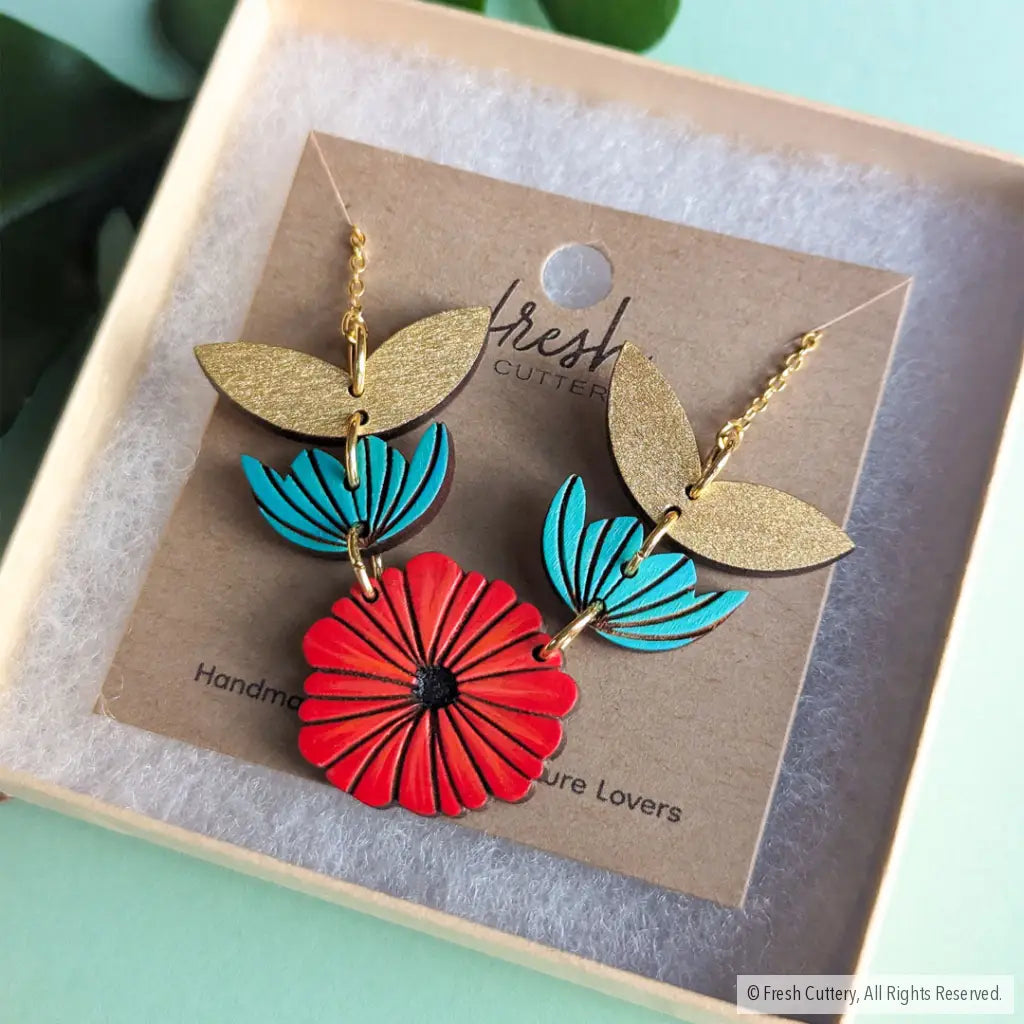 Scandinavian Poppy Necklace Necklaces