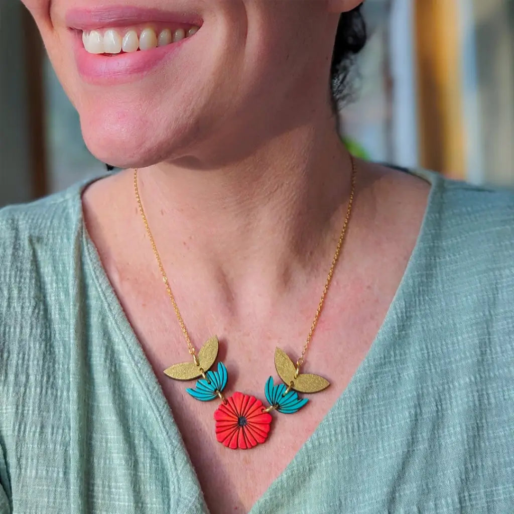 Scandinavian Poppy Necklace Necklaces