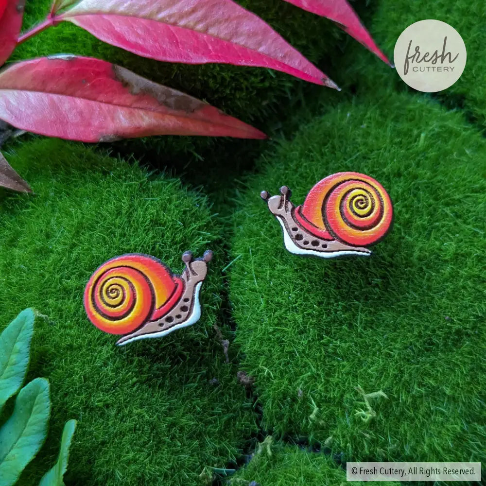 Snail Studs Red