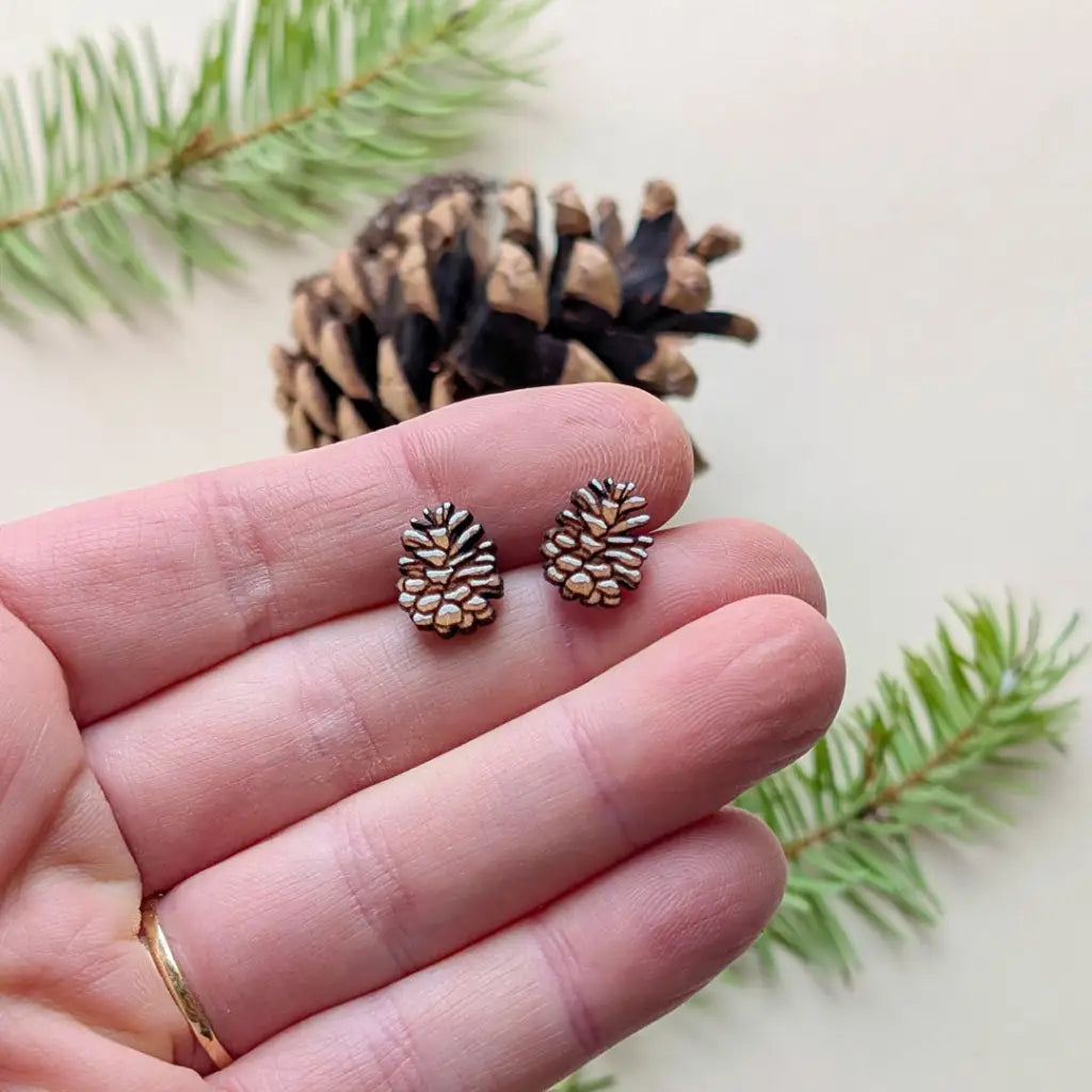 Snowy Pine Cone Studs Studs