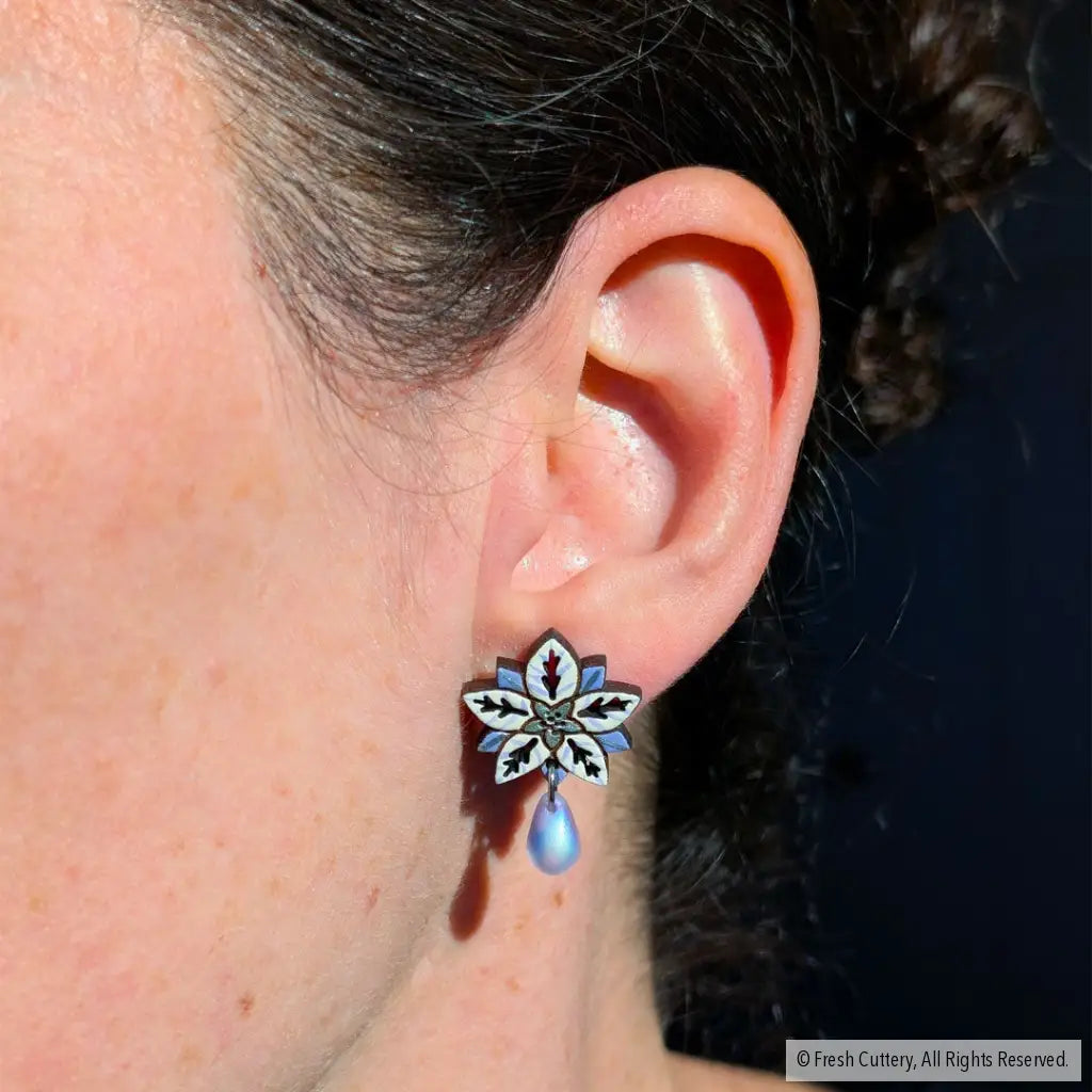 White Poinsettia Drops Studs