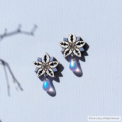White Poinsettia Drops Studs
